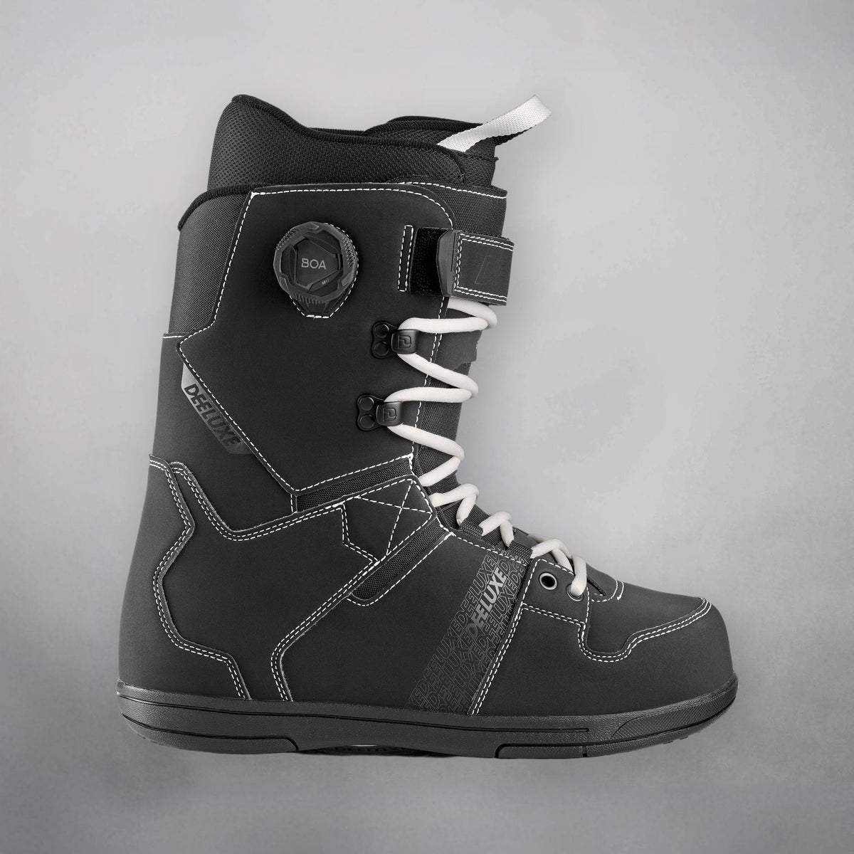 Deeluxe D.N.A. Essential Black