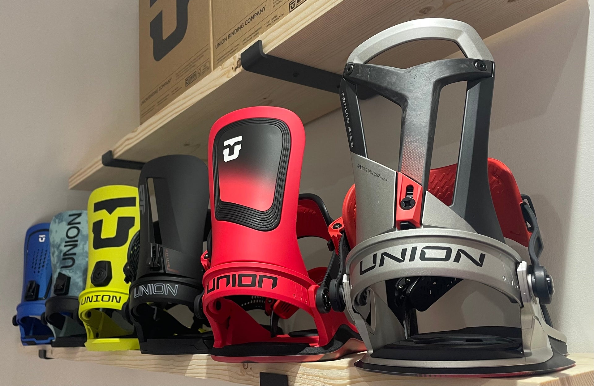 snowboarding bindings union Flite Pro Snowboard Black S The hybrid 1.0 ankle strap provides instant response and all Union Mens Snowboard Bindings Buying